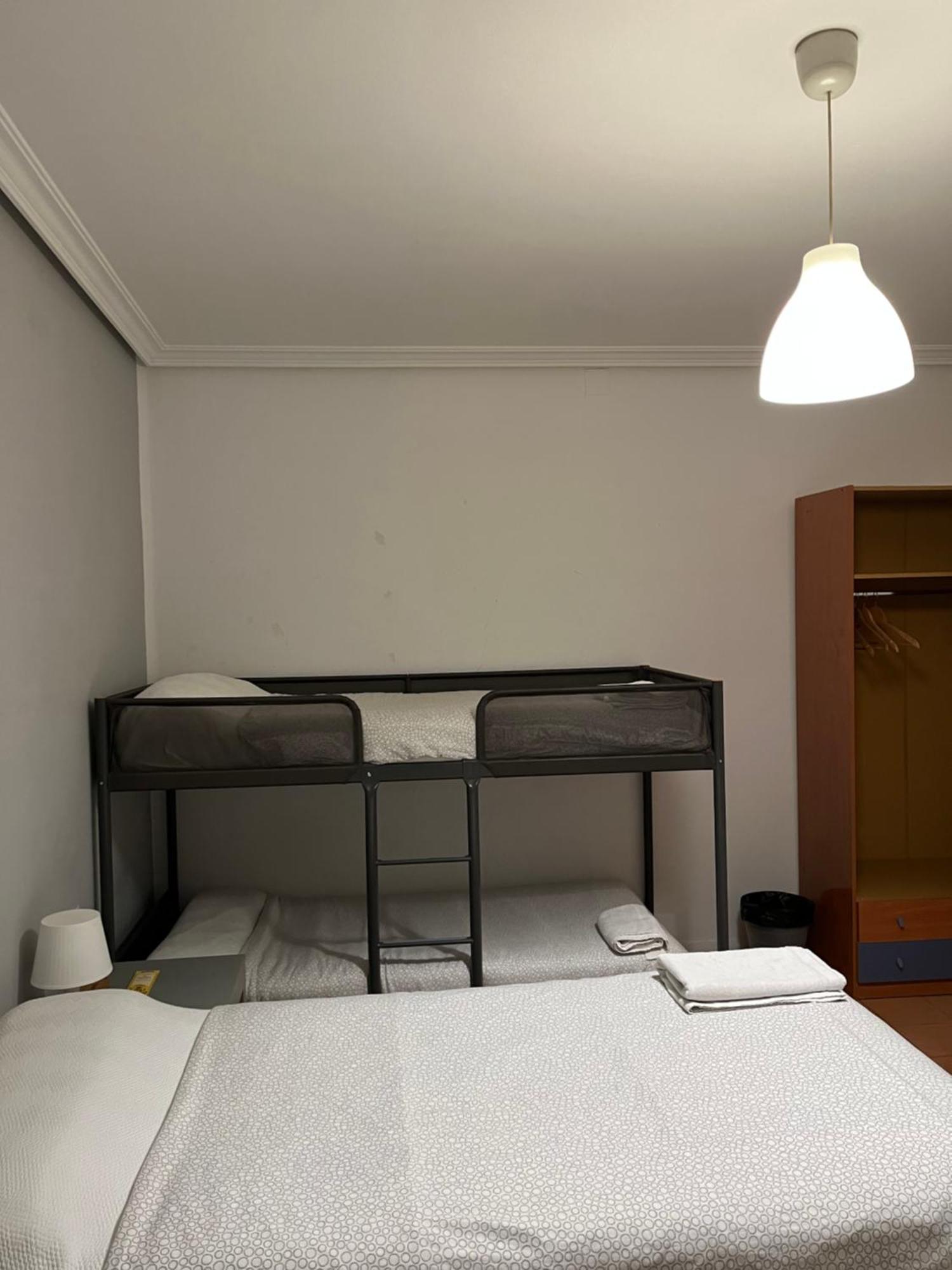 Roomin Hostel Salamanque Extérieur photo