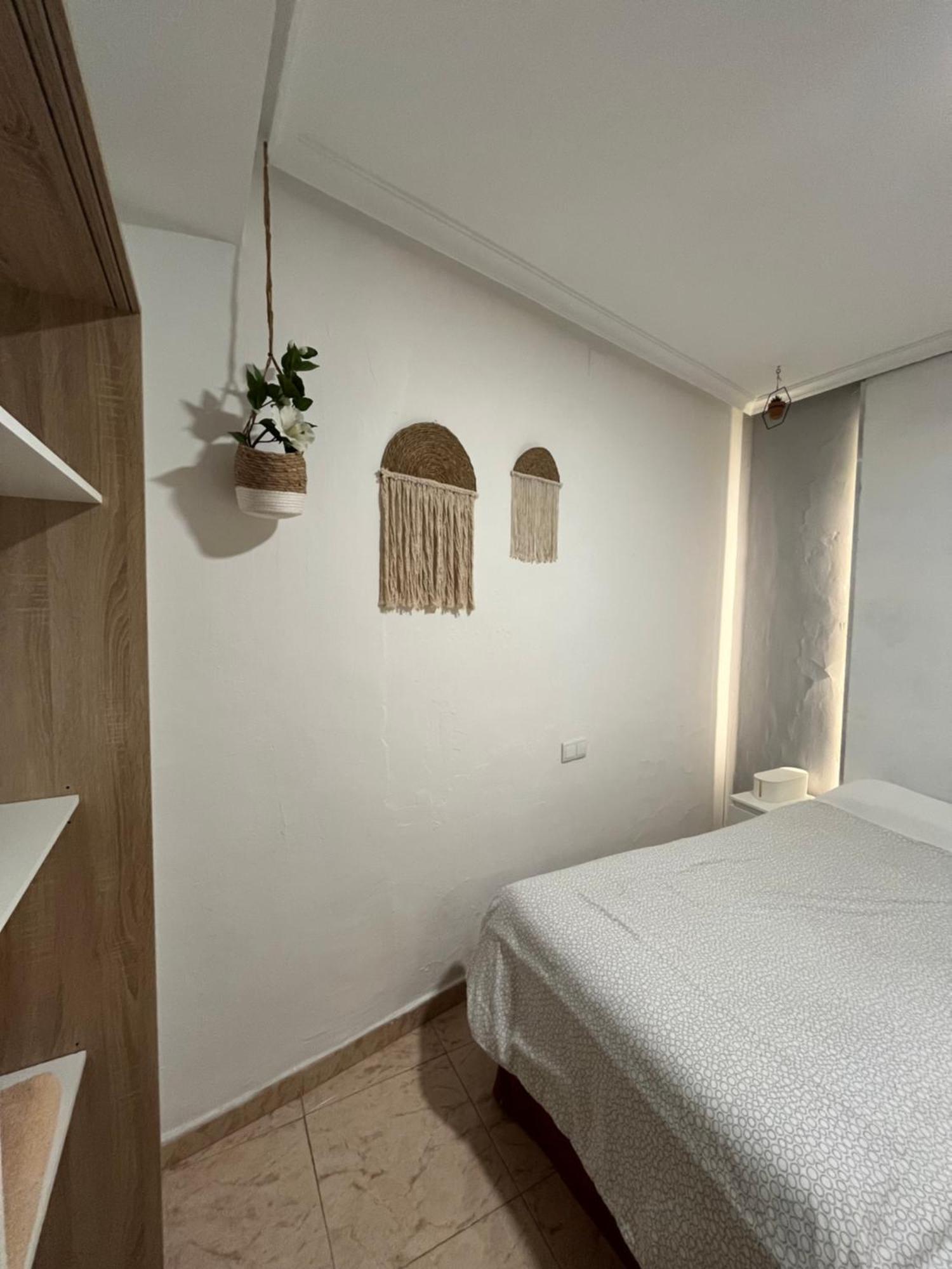 Roomin Hostel Salamanque Extérieur photo